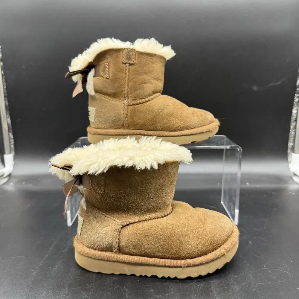 UGG Bailey Bootie Kids Size 8 Brown Fur lined Bow winter